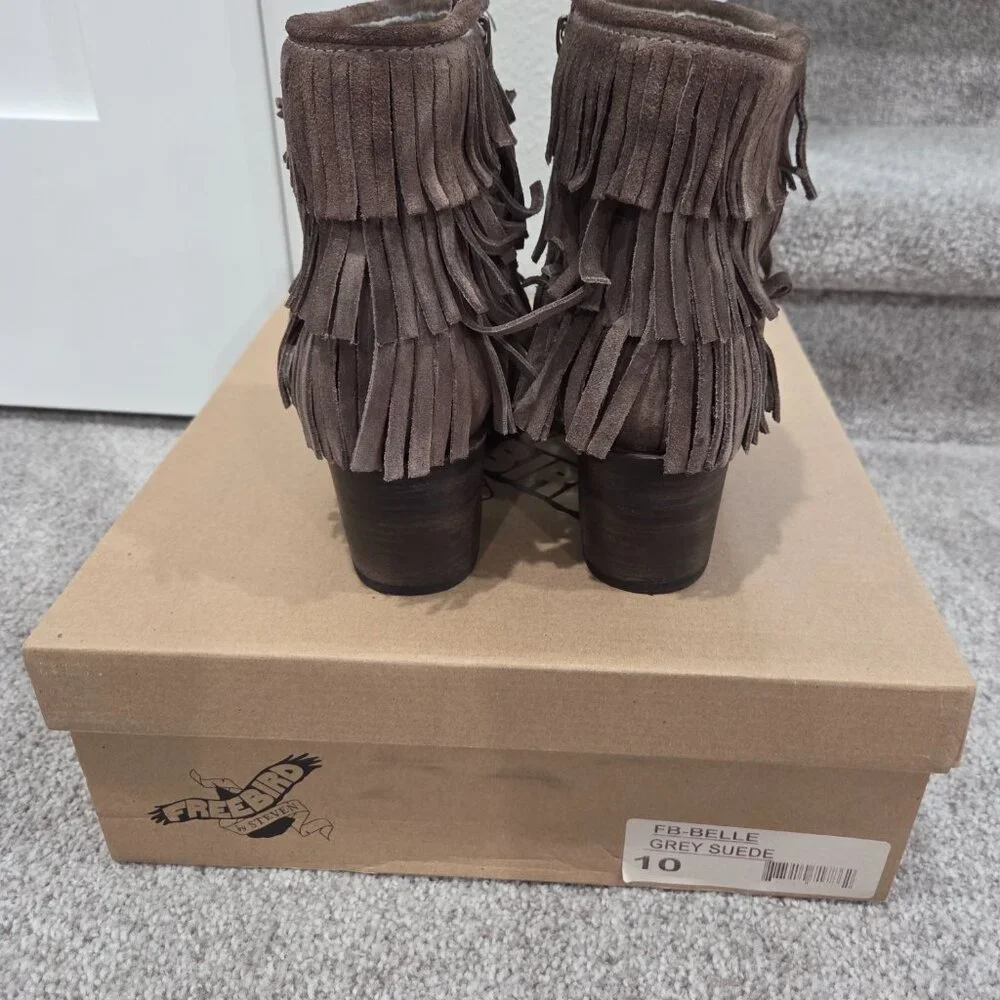 Freebird by Steven OG Gray Suede Belle Bootie, Size 10 - Picture 5 of 9